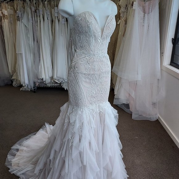 NEW! Ti Adora Wedding Dress size 2-4 Style 7753 "Saffron" - Picture 7 of 14